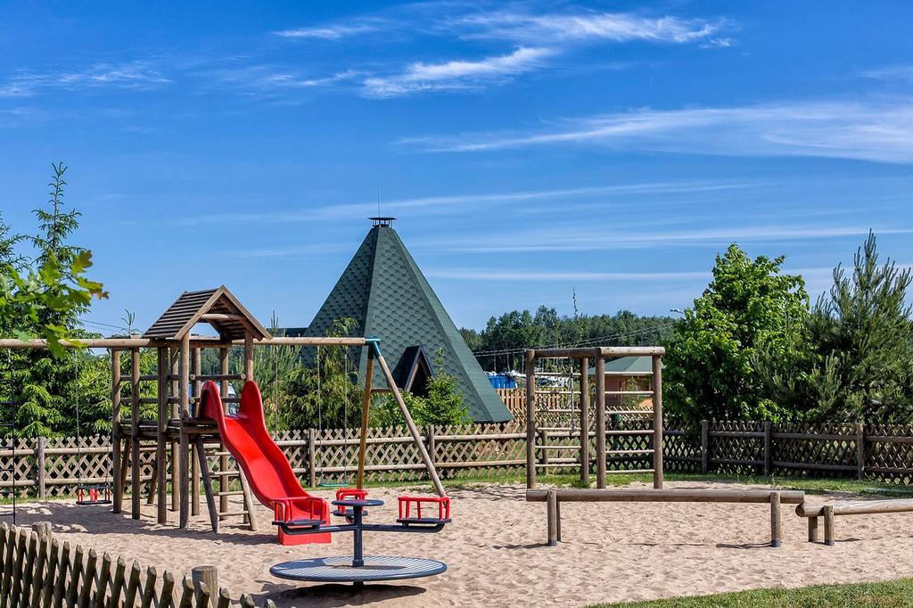 Vanamoisa Caravan Park Saue Exterior photo